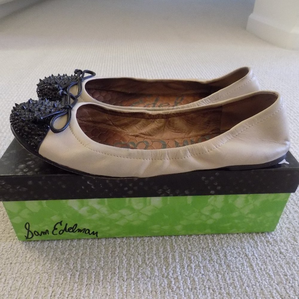 SAM EDELMAN BEATRIX IVORY STUDDED BALLET FLATS